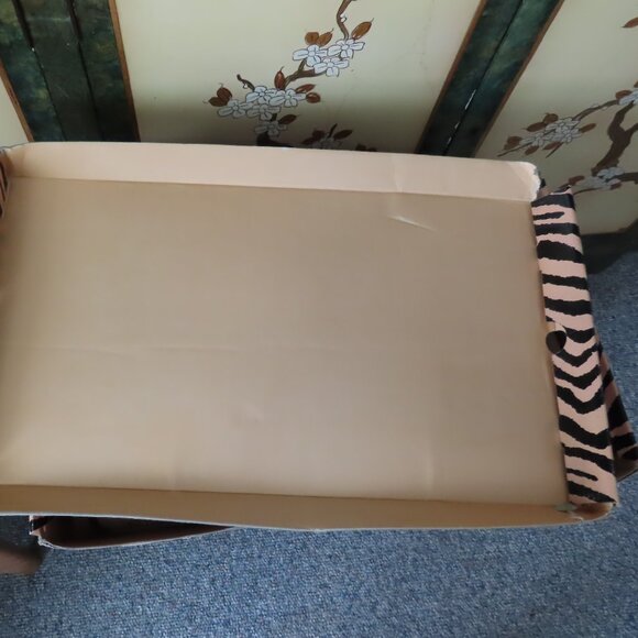 ED HARDY KNEE HIGH LINED BOOTS NEW wotag - Picture 3 of 15